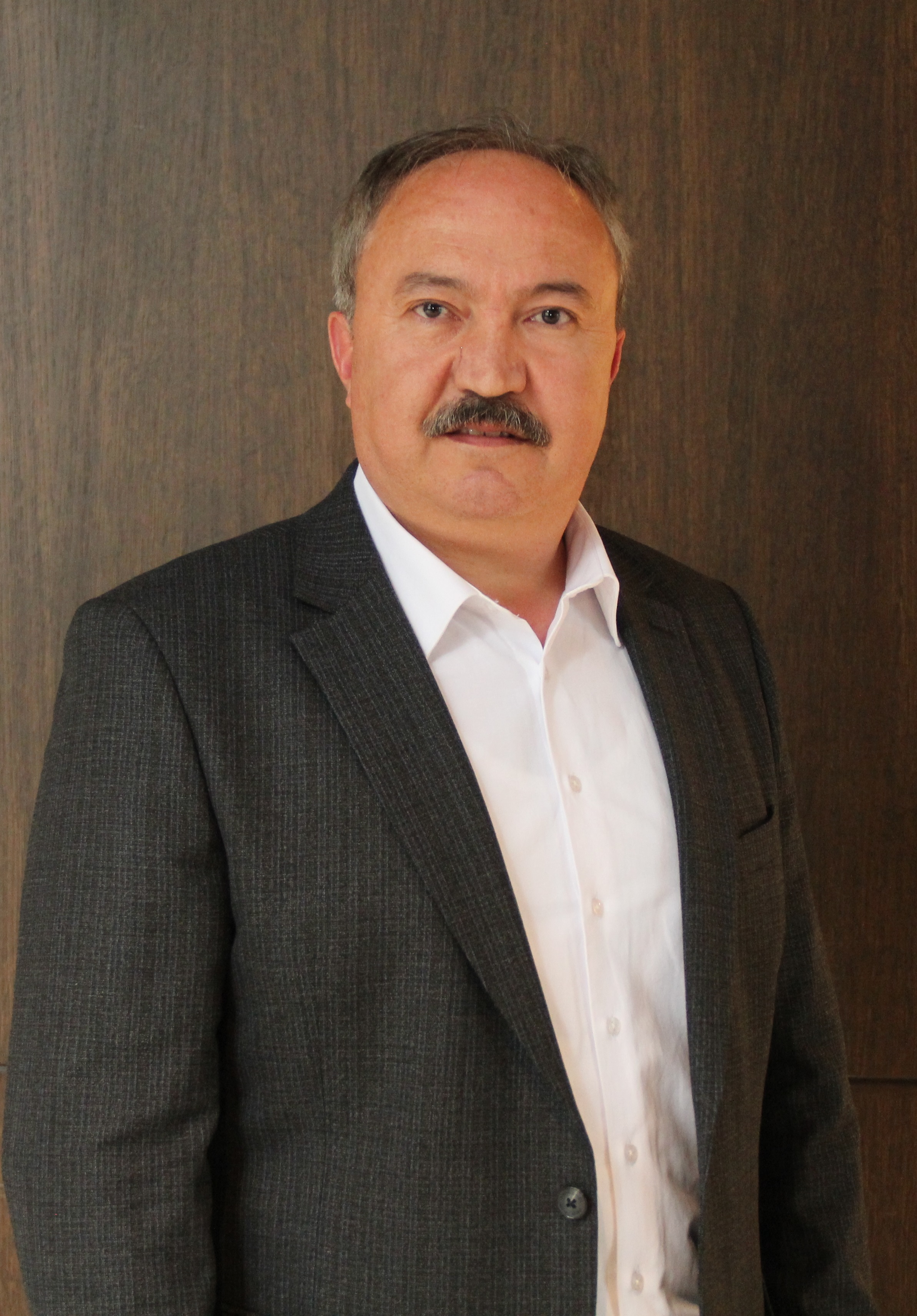 Necati Özmen